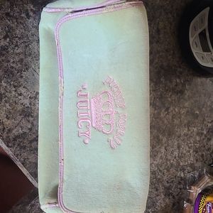 Juicy couture pocketbook